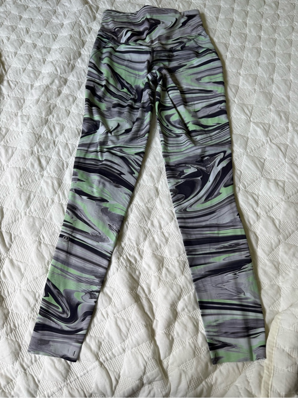 lululemon athletica Green & Black Marble-Print Leggings